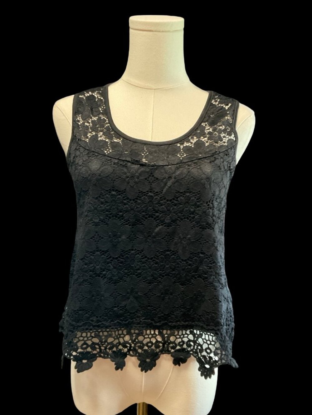 Black Floral Lace Tank Top w/ Crochet Hem